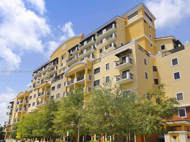 COLONNADE AT DADELAND SE - Residential