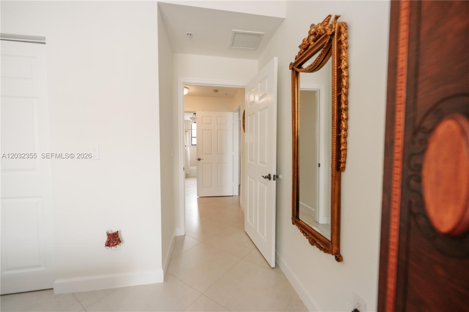 COLONNADE AT DADELAND SE - Residential
