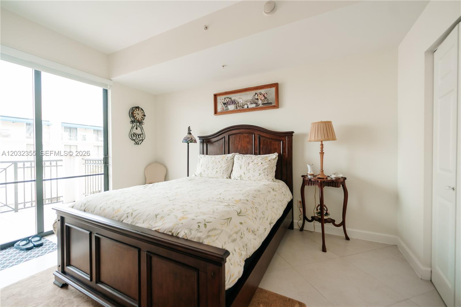 COLONNADE AT DADELAND SE - Residential