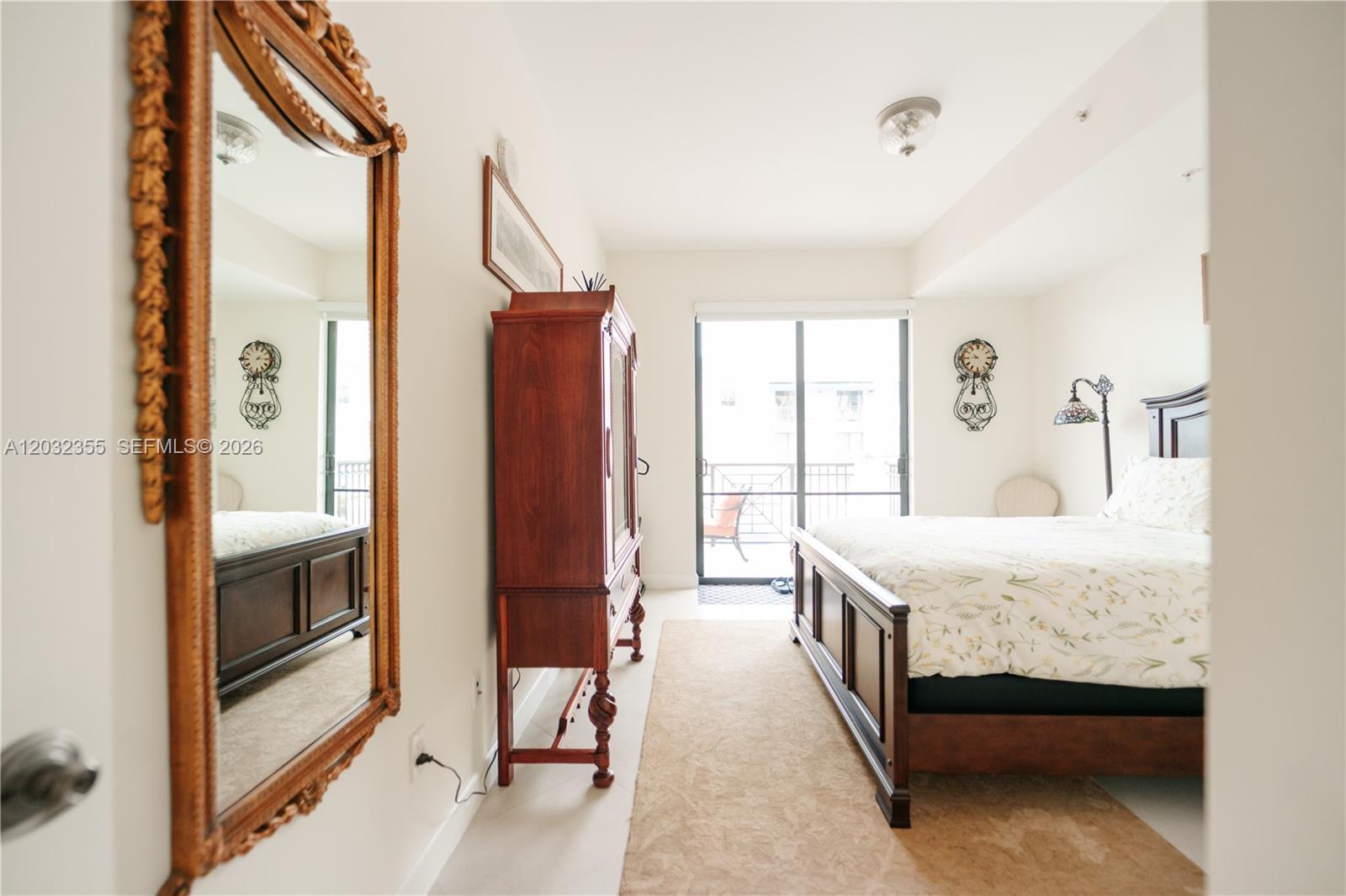 COLONNADE AT DADELAND SE - Residential