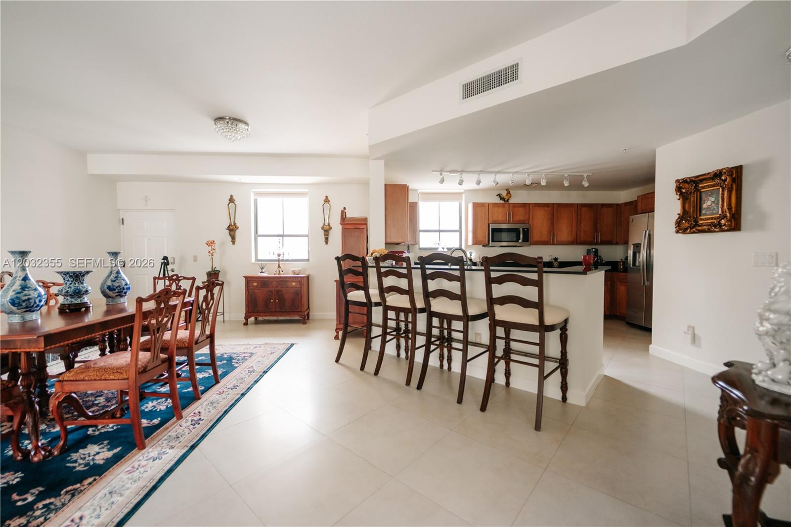 COLONNADE AT DADELAND SE - Residential