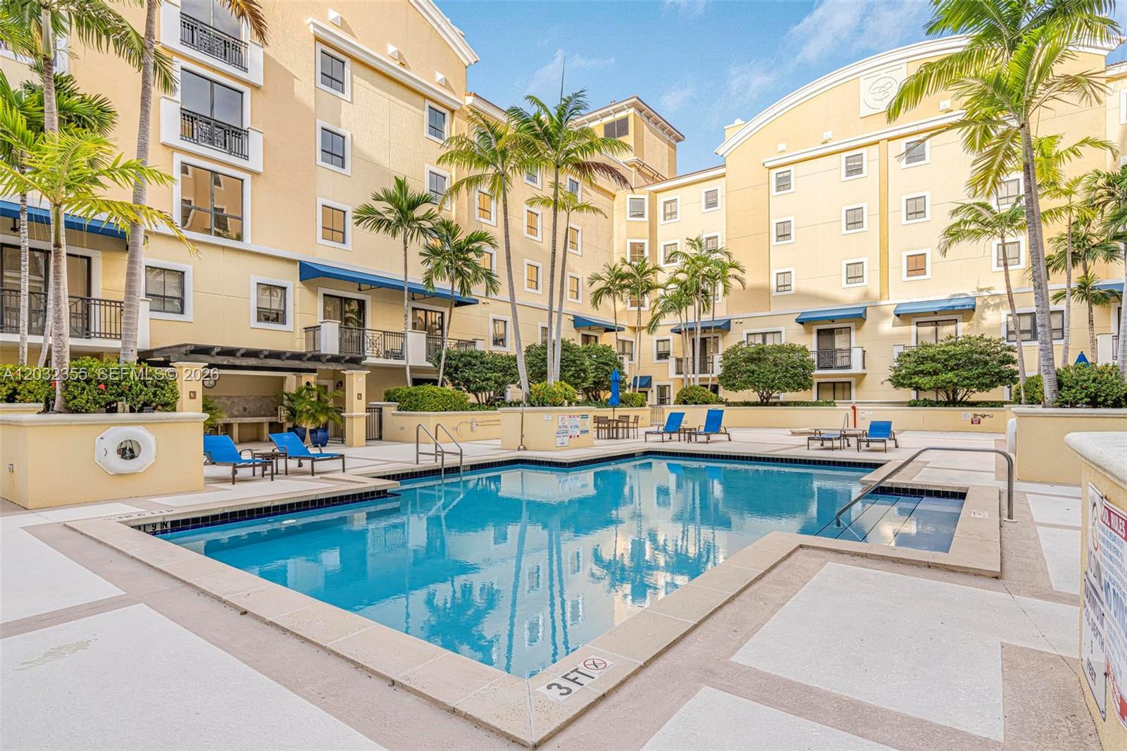 COLONNADE AT DADELAND SE - Residential