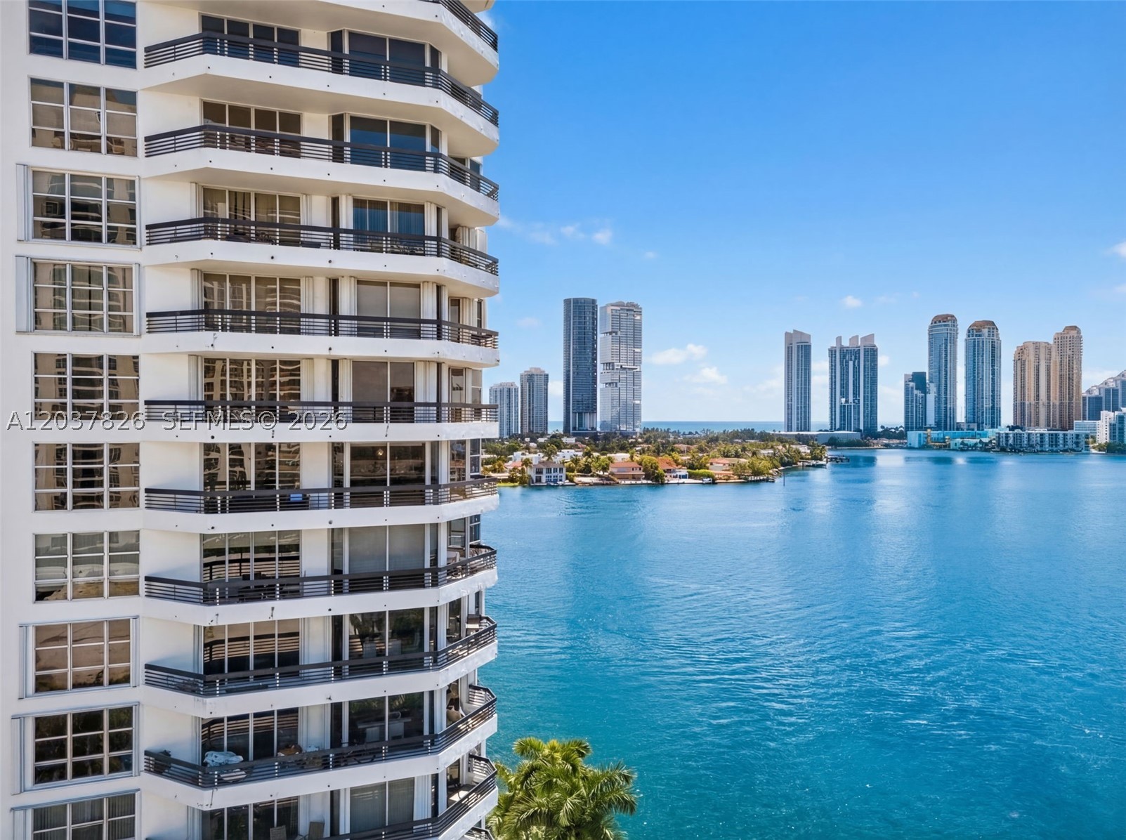 MYSTIC POINTE CONDO NO TW - Residential