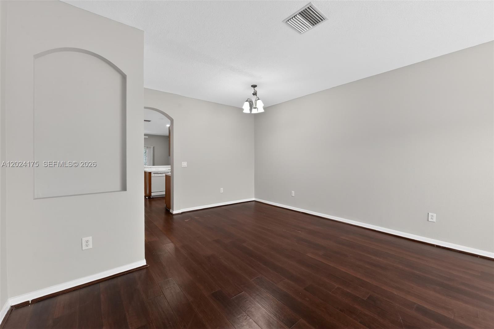 KINGS LAKE TOWNHOMES | 67K - Residential