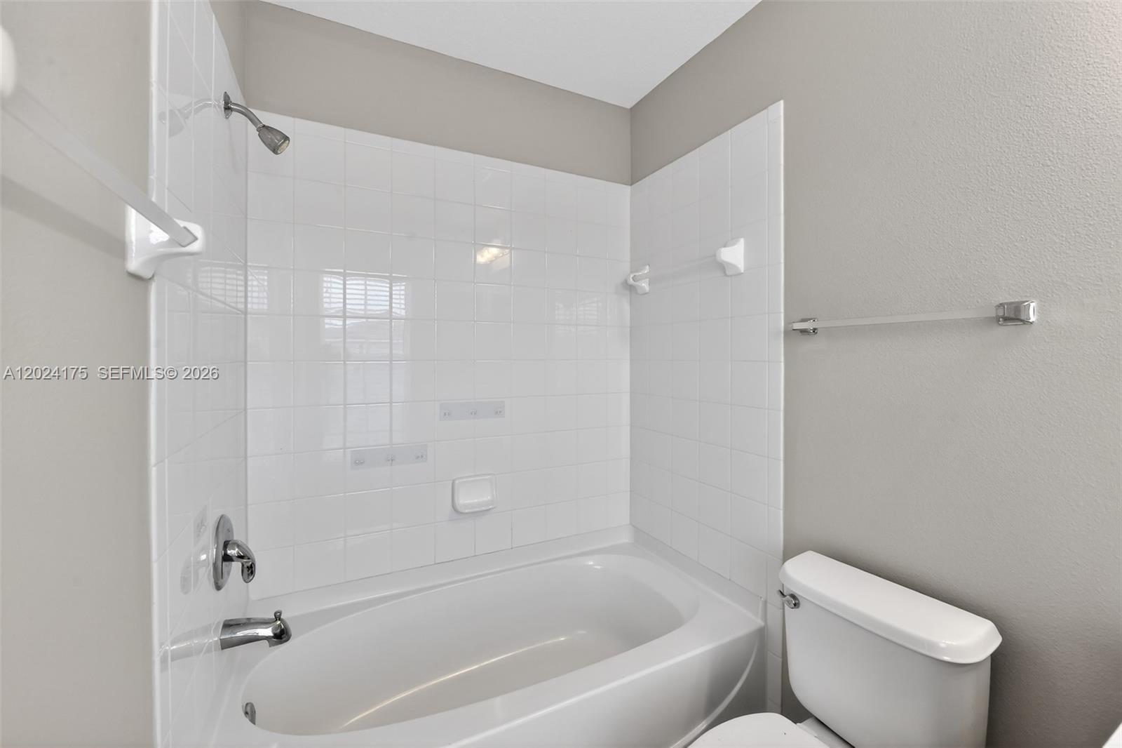 KINGS LAKE TOWNHOMES | 67K - Residential