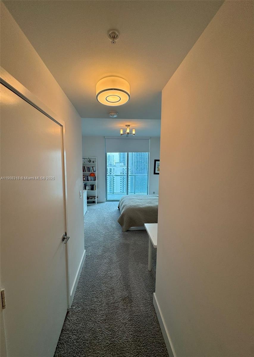 AXIS ON BRICKELL COND - Residential