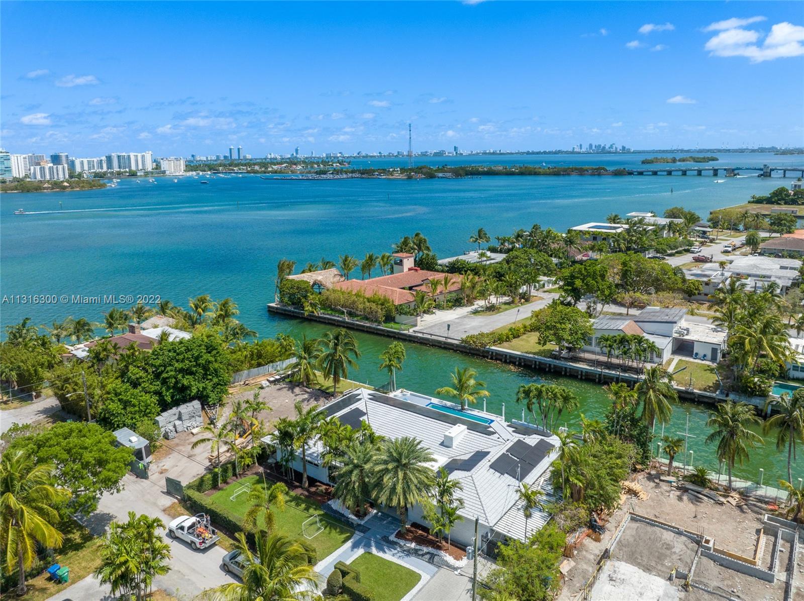 Davis Harbour - Residential