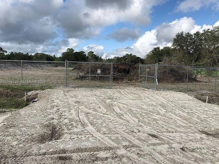 Montura Ranch Estates - Land