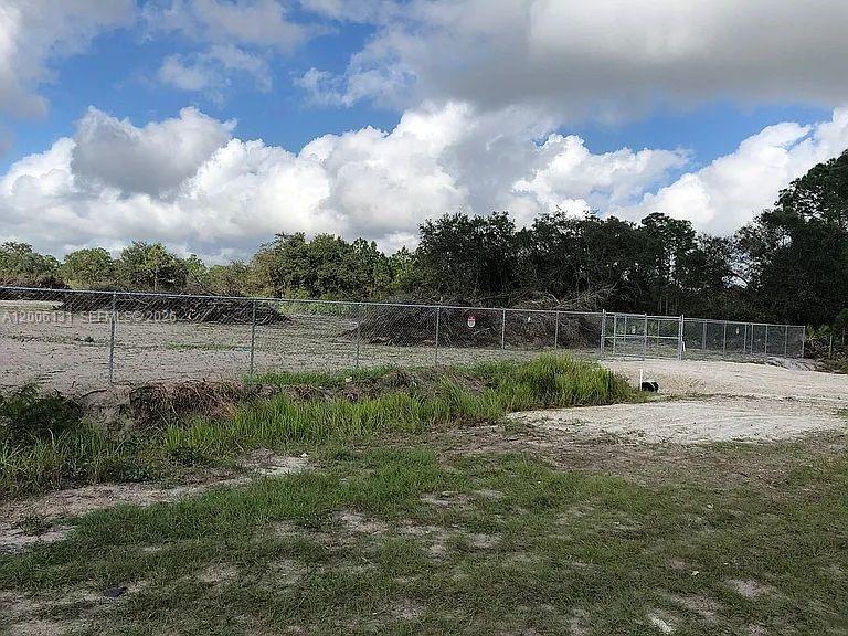 Montura Ranch Estates - Land