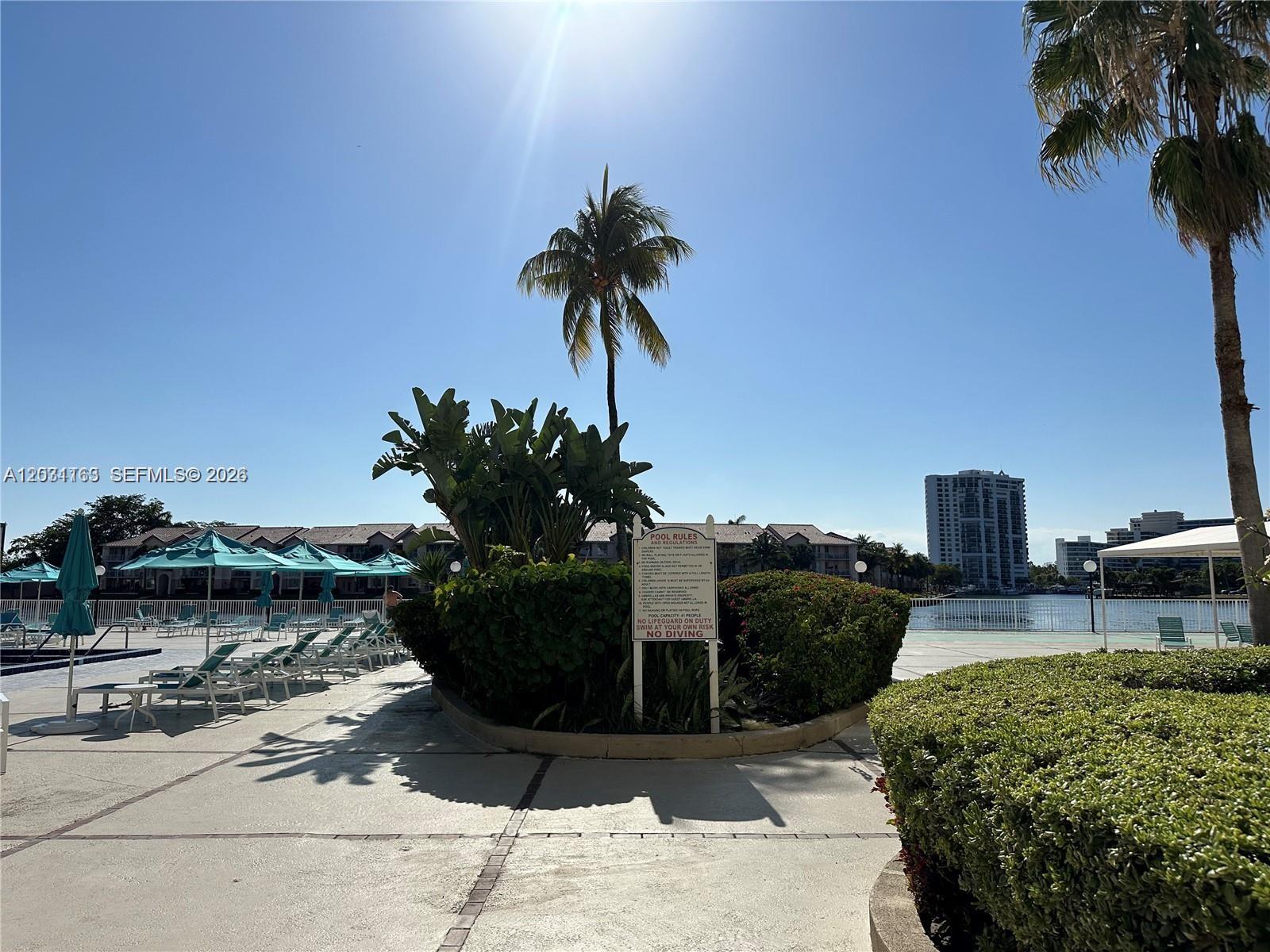 HALLMARK OF HOLLYWOOD CON - Residential Lease