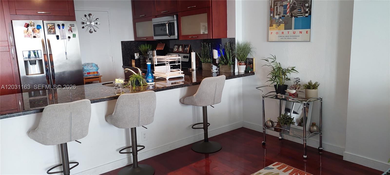 HALLMARK OF HOLLYWOOD CON - Residential Lease