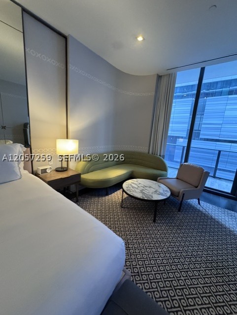 801 SMA DESIGNER SUITES C - Residential