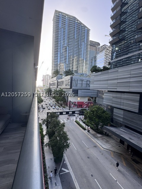 801 SMA DESIGNER SUITES C - Residential