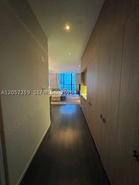 801 SMA DESIGNER SUITES C - Residential
