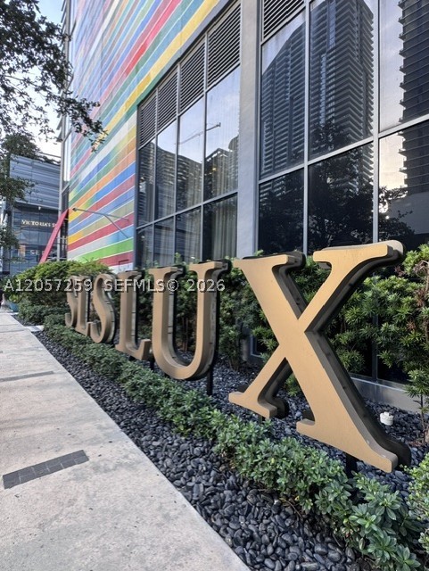 801 SMA DESIGNER SUITES C - Residential