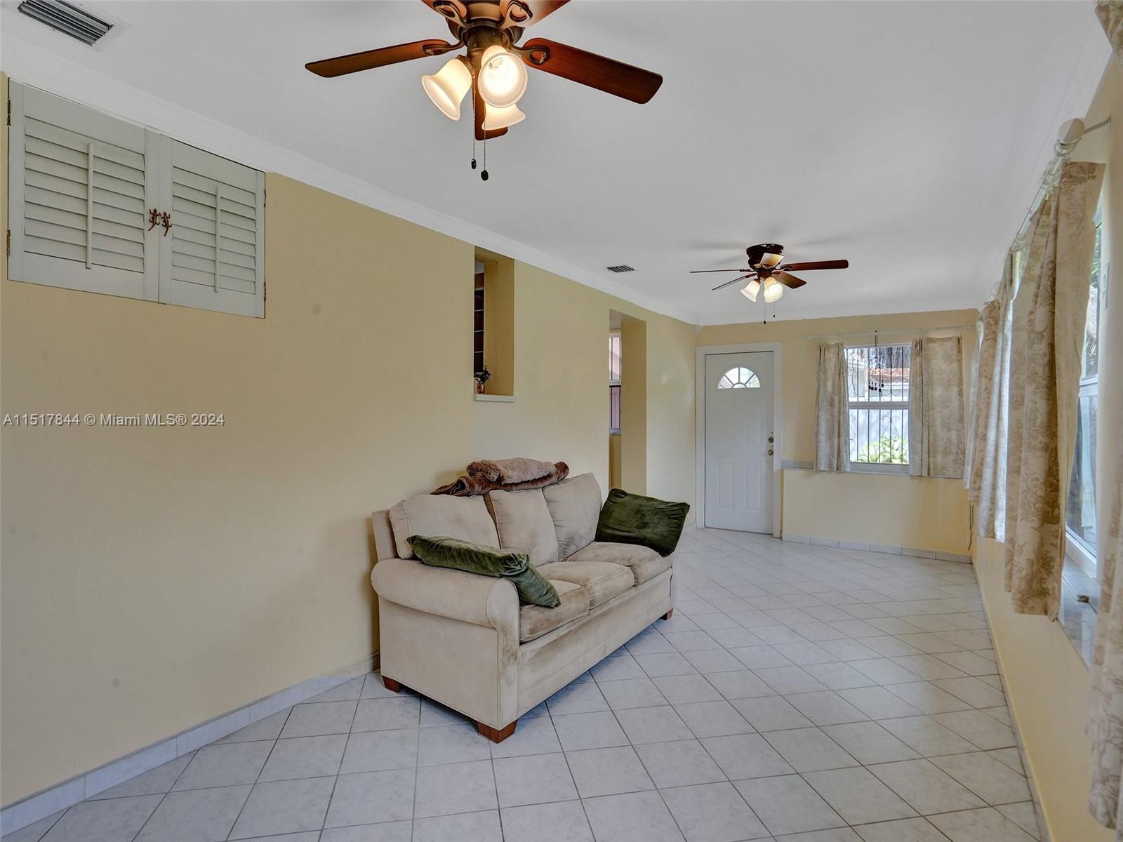 LAKE FOREST SEC 4 - Residential