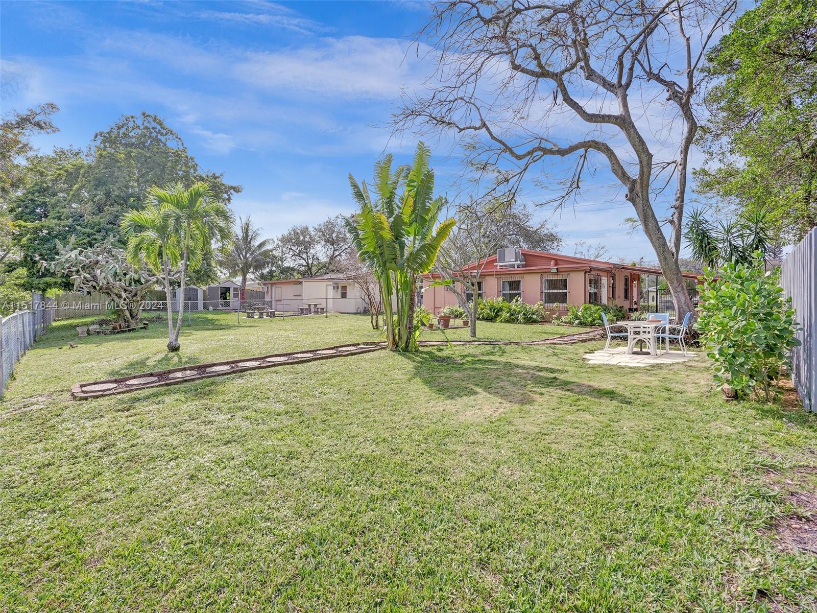 LAKE FOREST SEC 4 - Residential