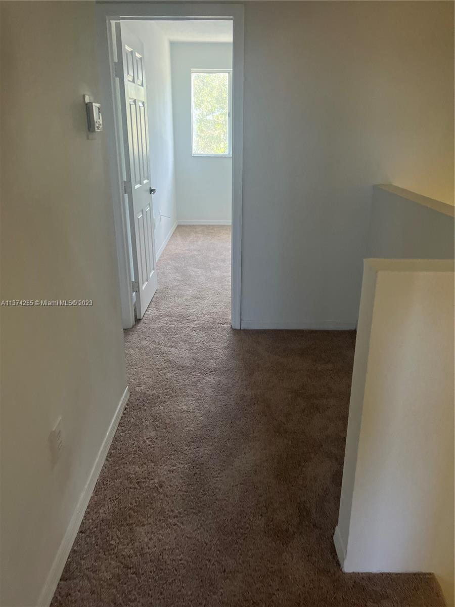 COUNTRY CLUB VILLAS TH CO - Residential