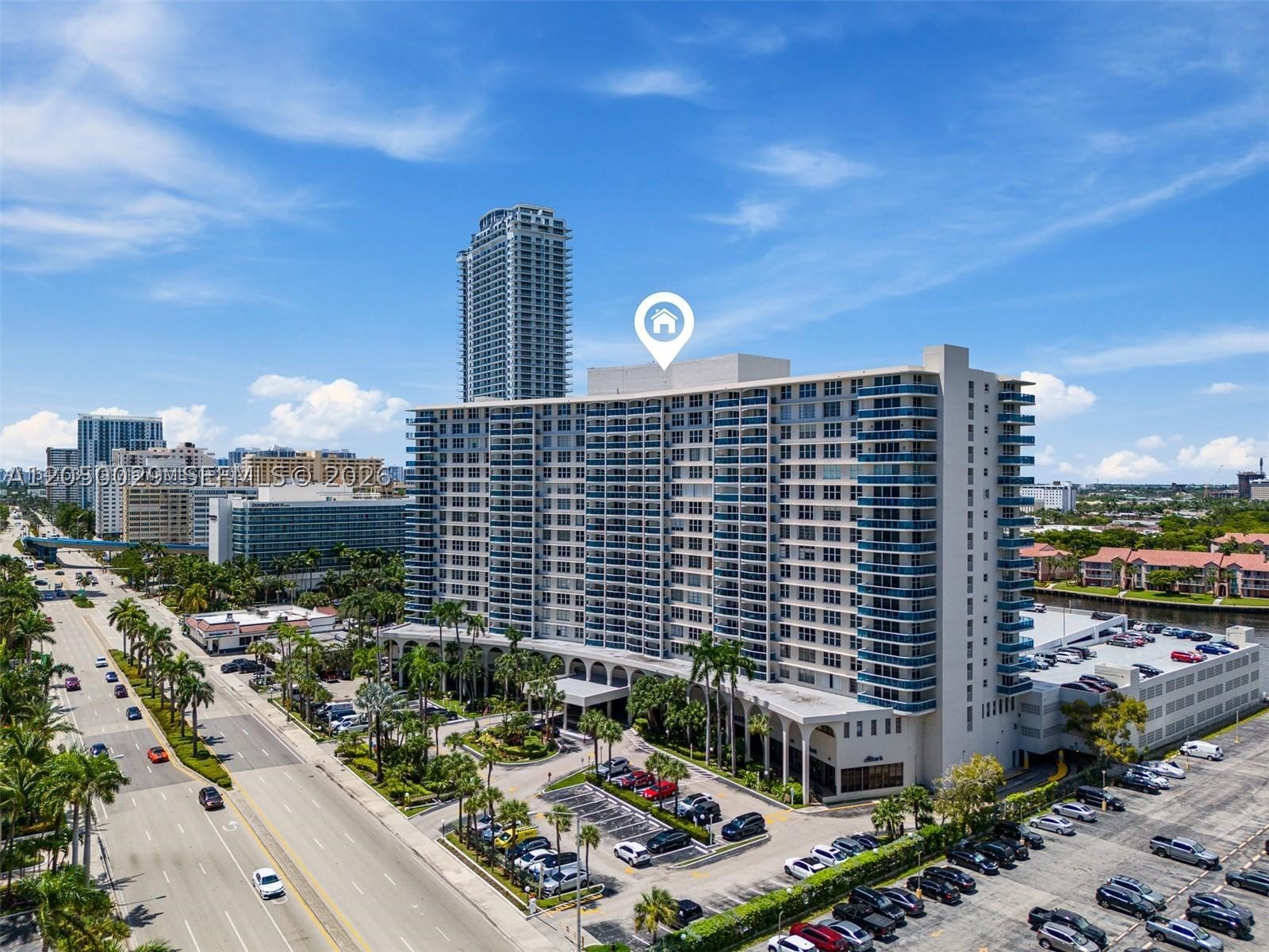 HALLMARK OF HOLLYWOOD CON - Residential Lease