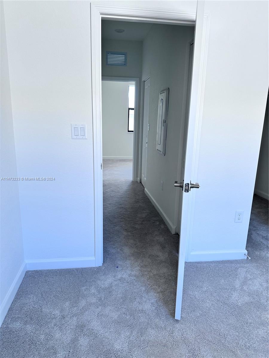 SIENNA RESERVE - Residential Lease