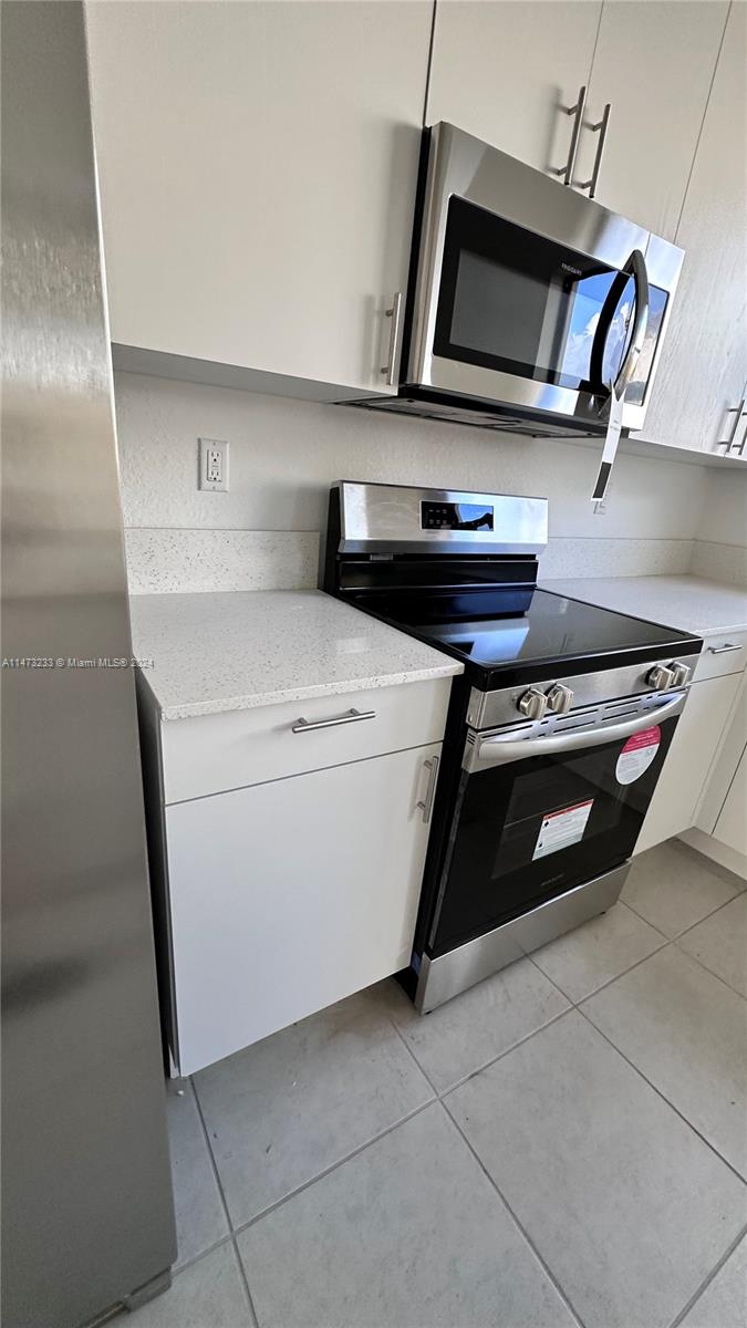 SIENNA RESERVE - Residential Lease