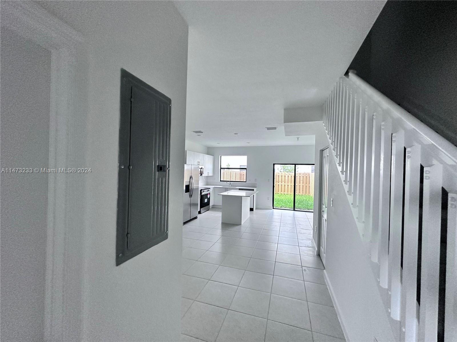 SIENNA RESERVE - Residential Lease
