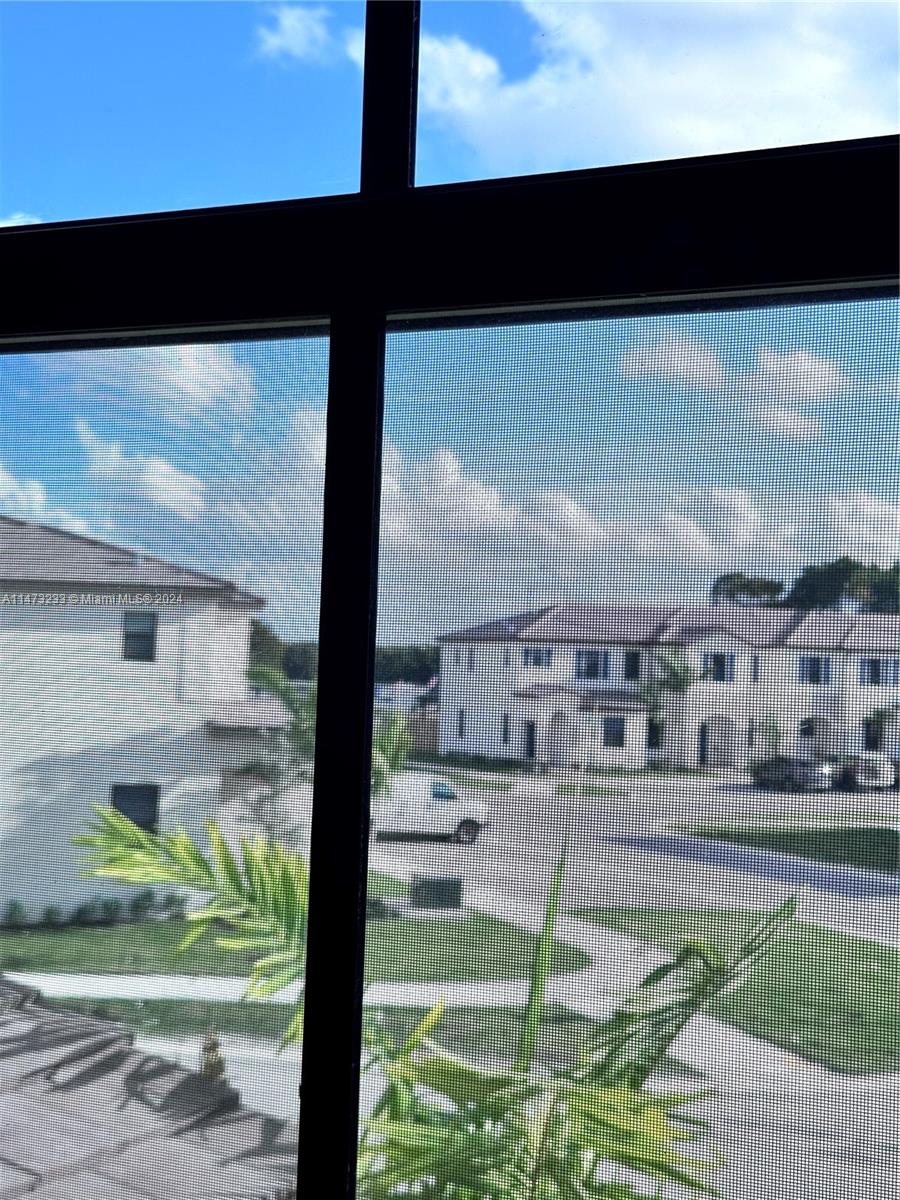 SIENNA RESERVE - Residential Lease