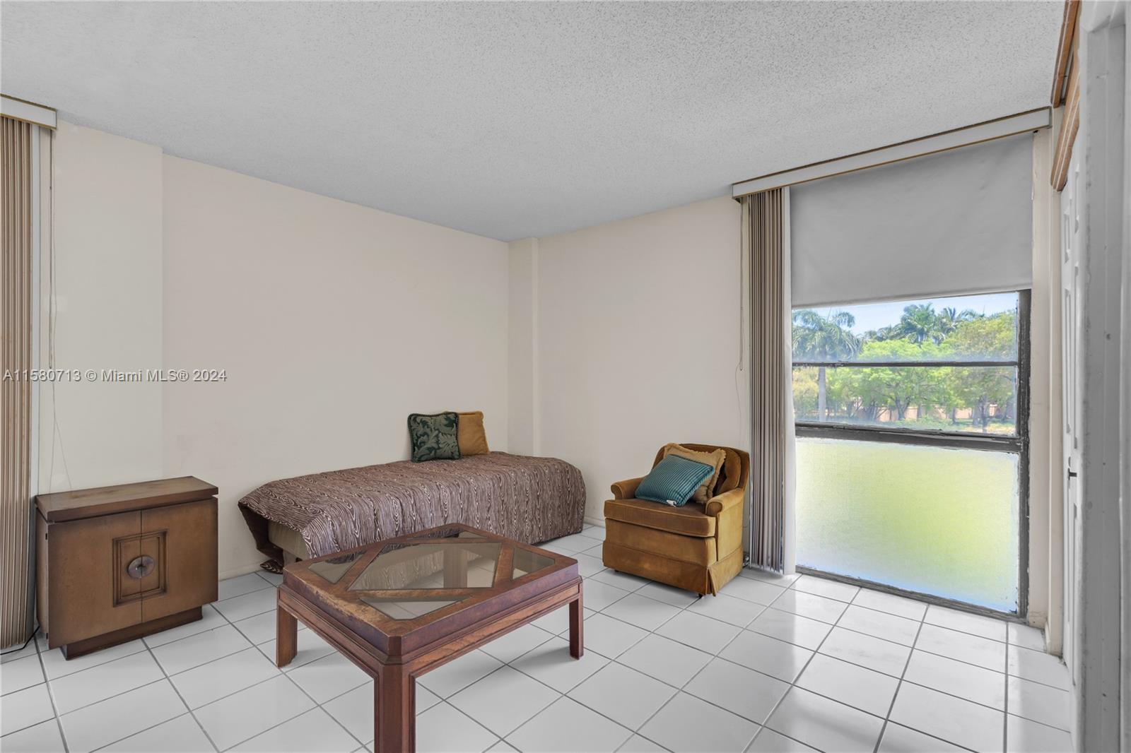 BISCAYA III CONDO - Residential