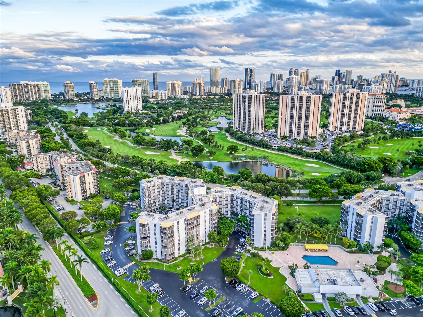 BISCAYA III CONDO - Residential