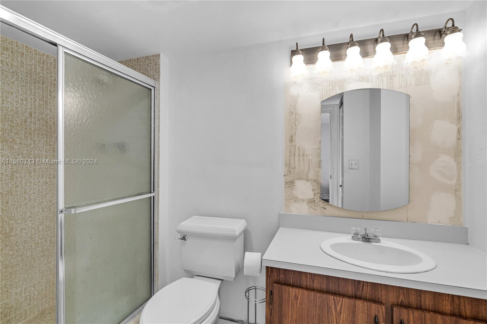 BISCAYA III CONDO - Residential