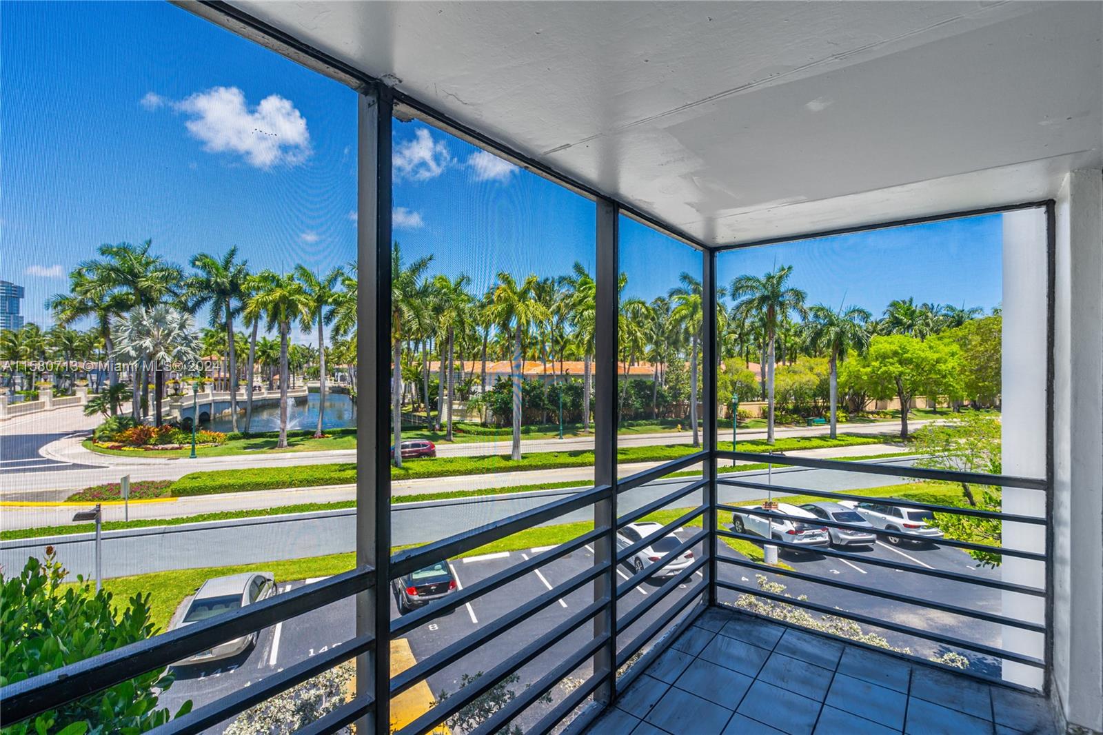 BISCAYA III CONDO - Residential