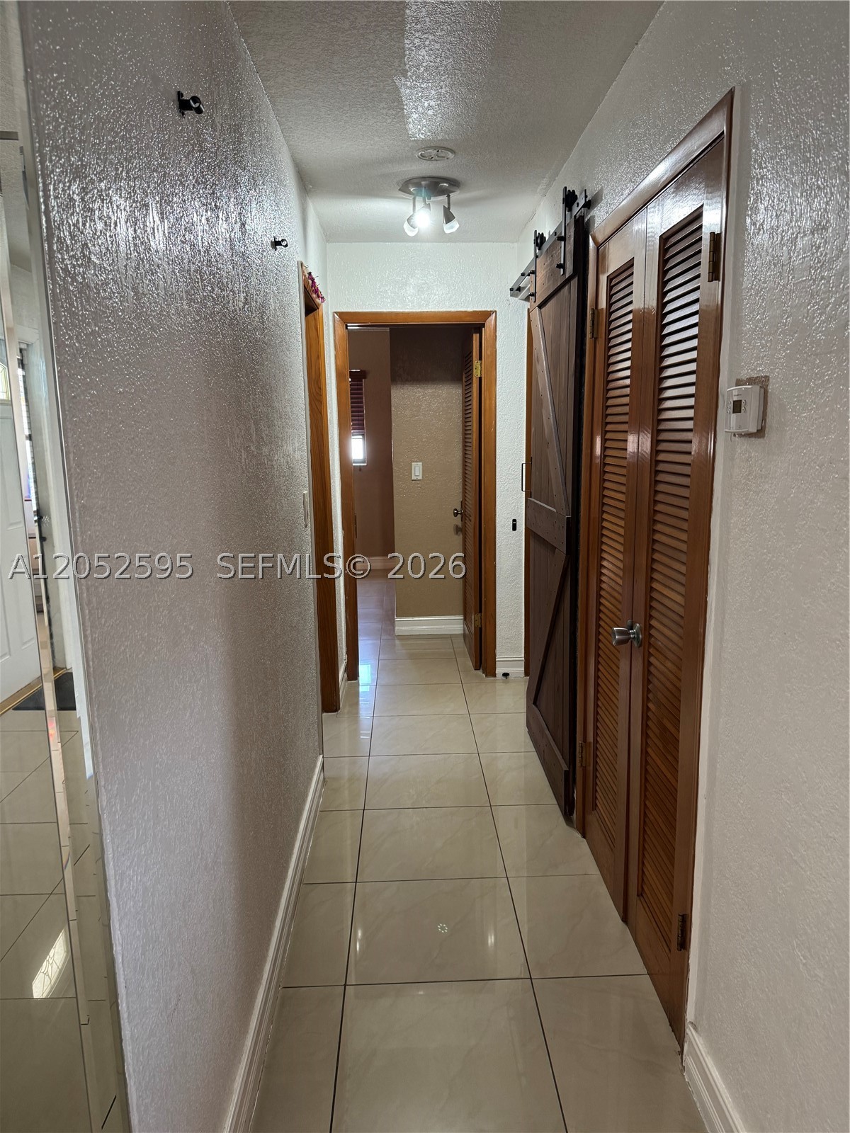 PALM SPRINGS NORTH SEC N - Residential Lease