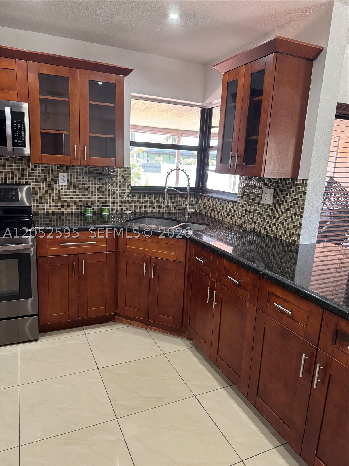 PALM SPRINGS NORTH SEC N - Residential Lease