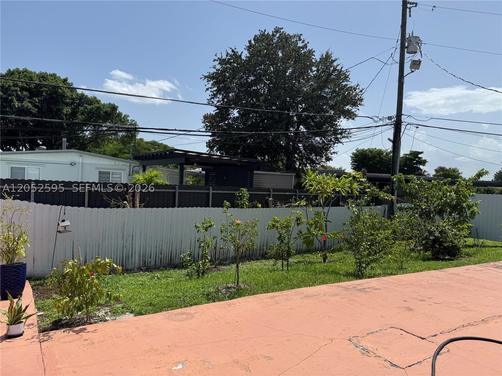 PALM SPRINGS NORTH SEC N - Residential Lease