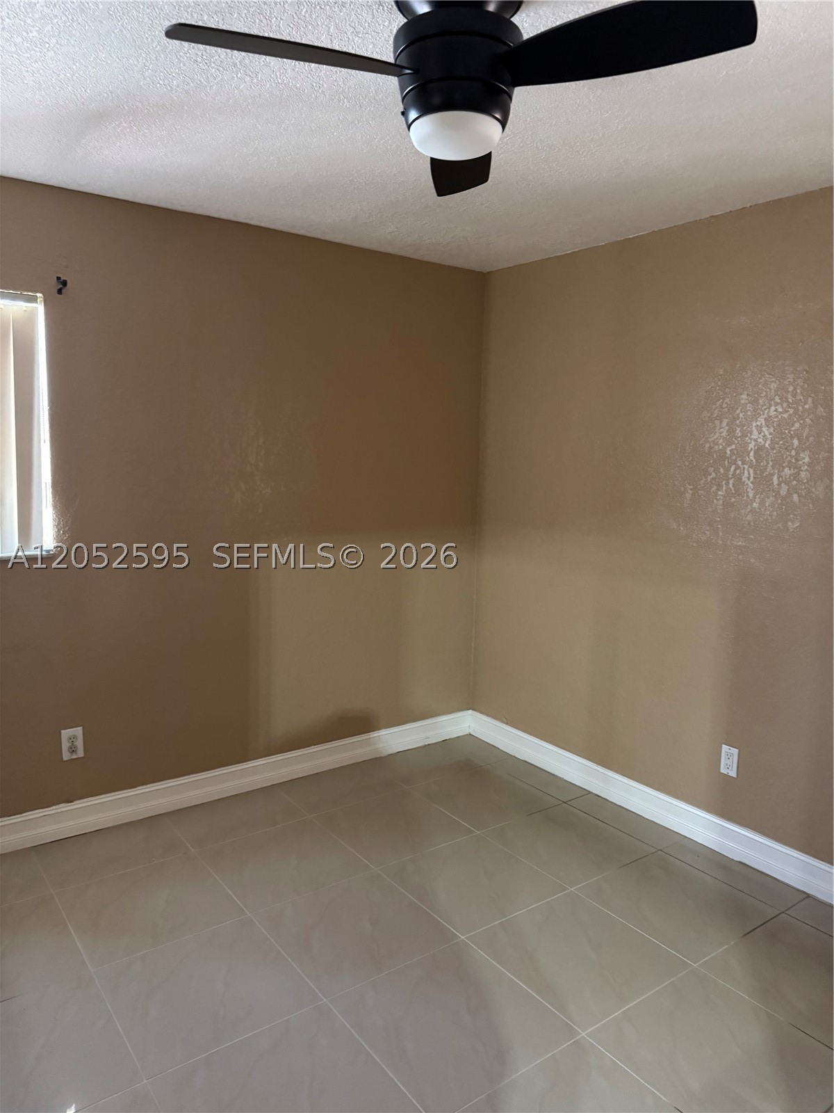 PALM SPRINGS NORTH SEC N - Residential Lease
