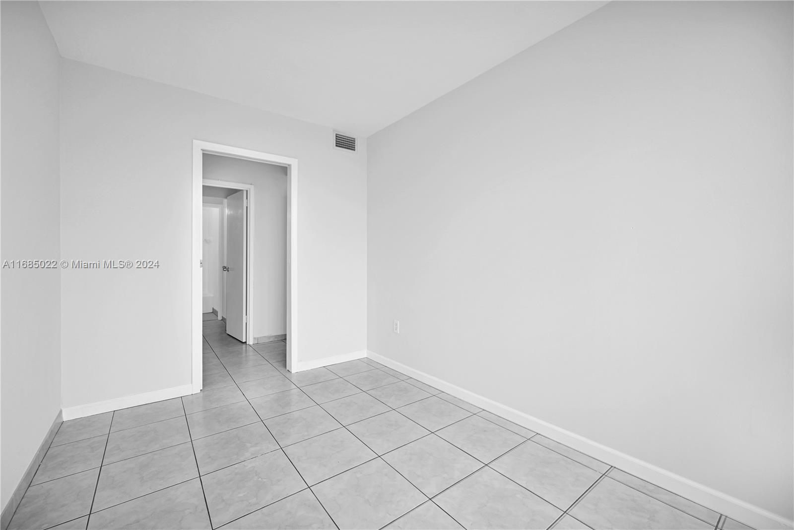 TRITON TOWER CONDO - Residential Lease