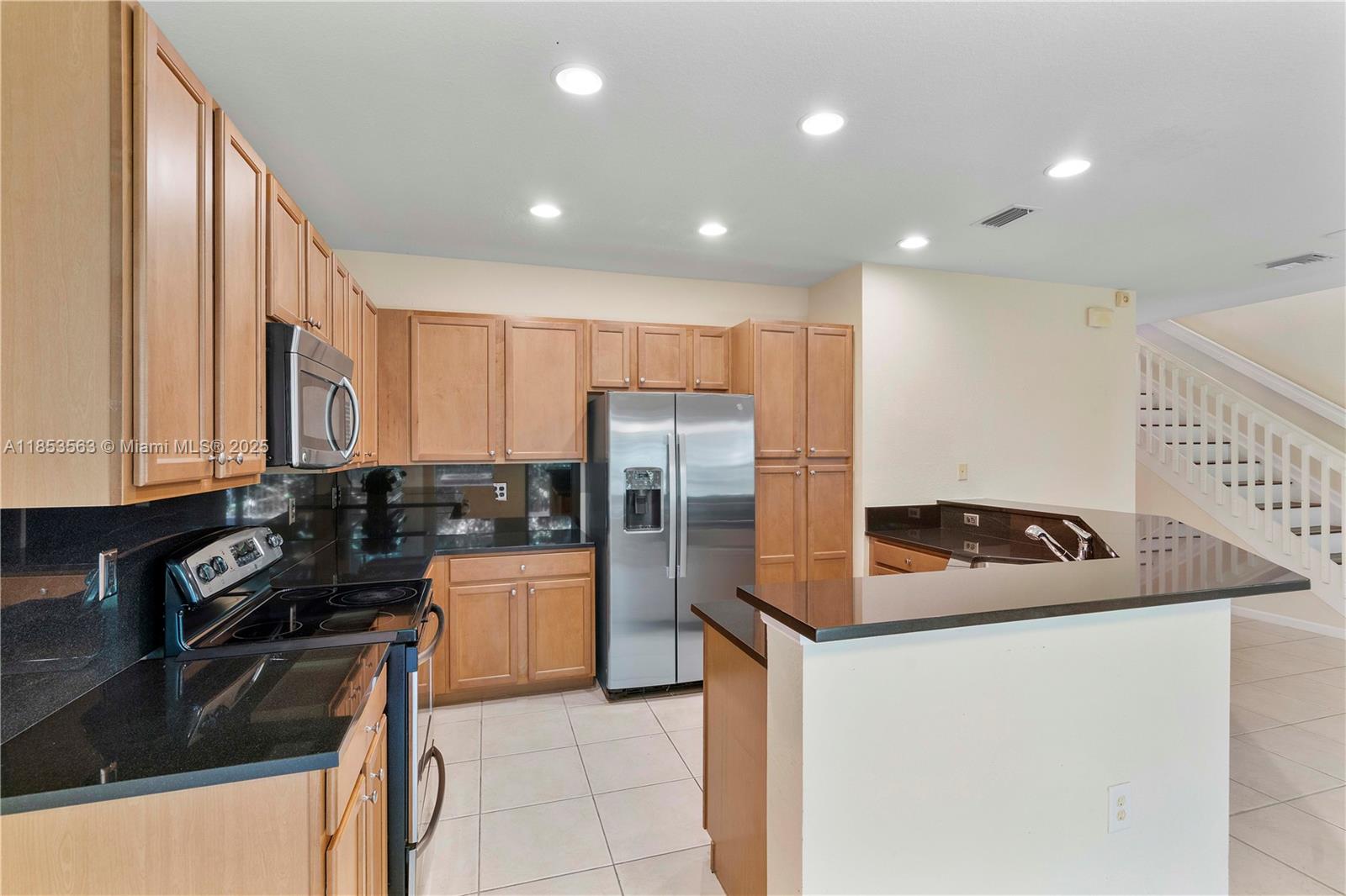 GRAND CYPRESS REPLAT - Residential