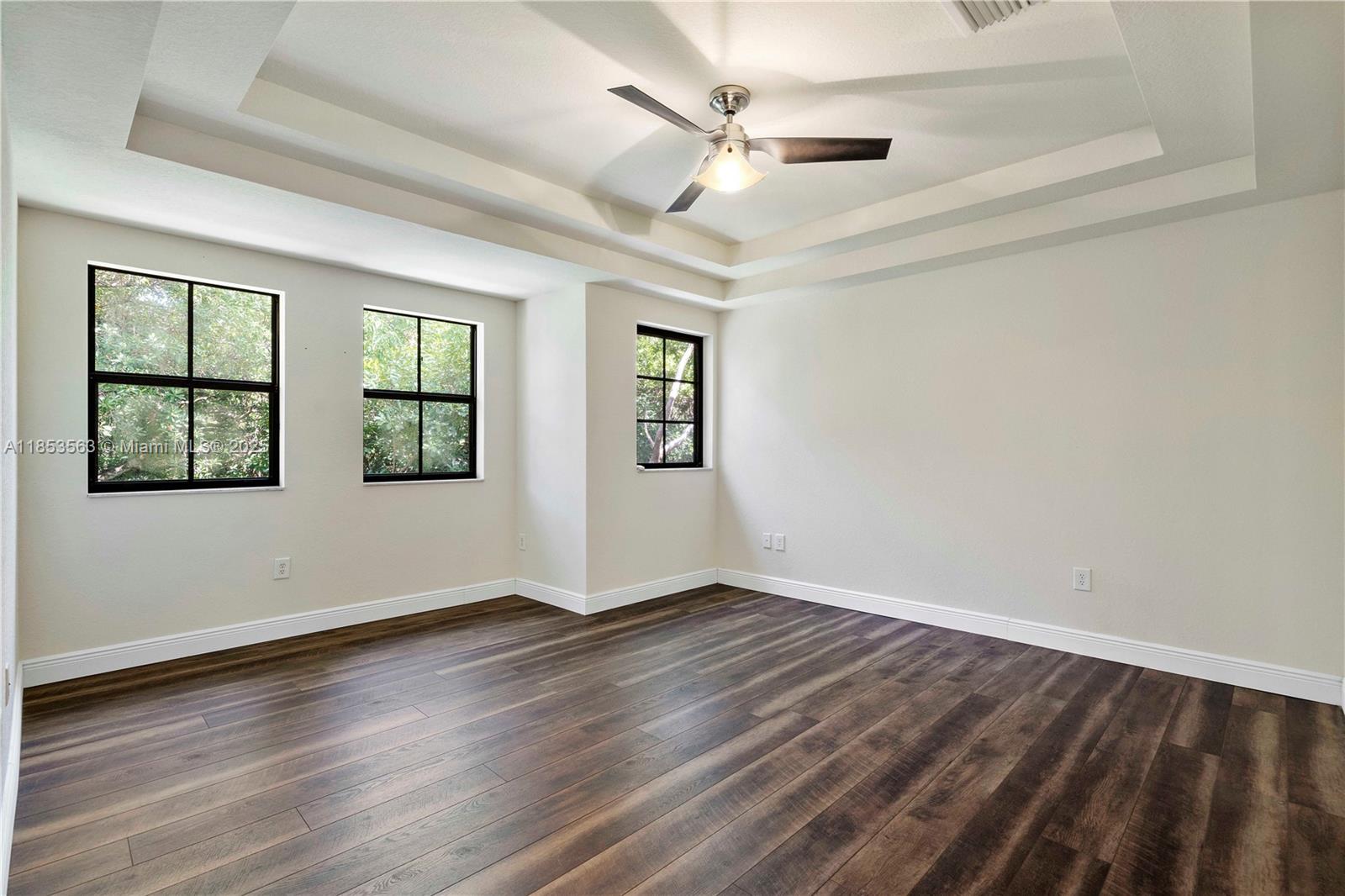 GRAND CYPRESS REPLAT - Residential