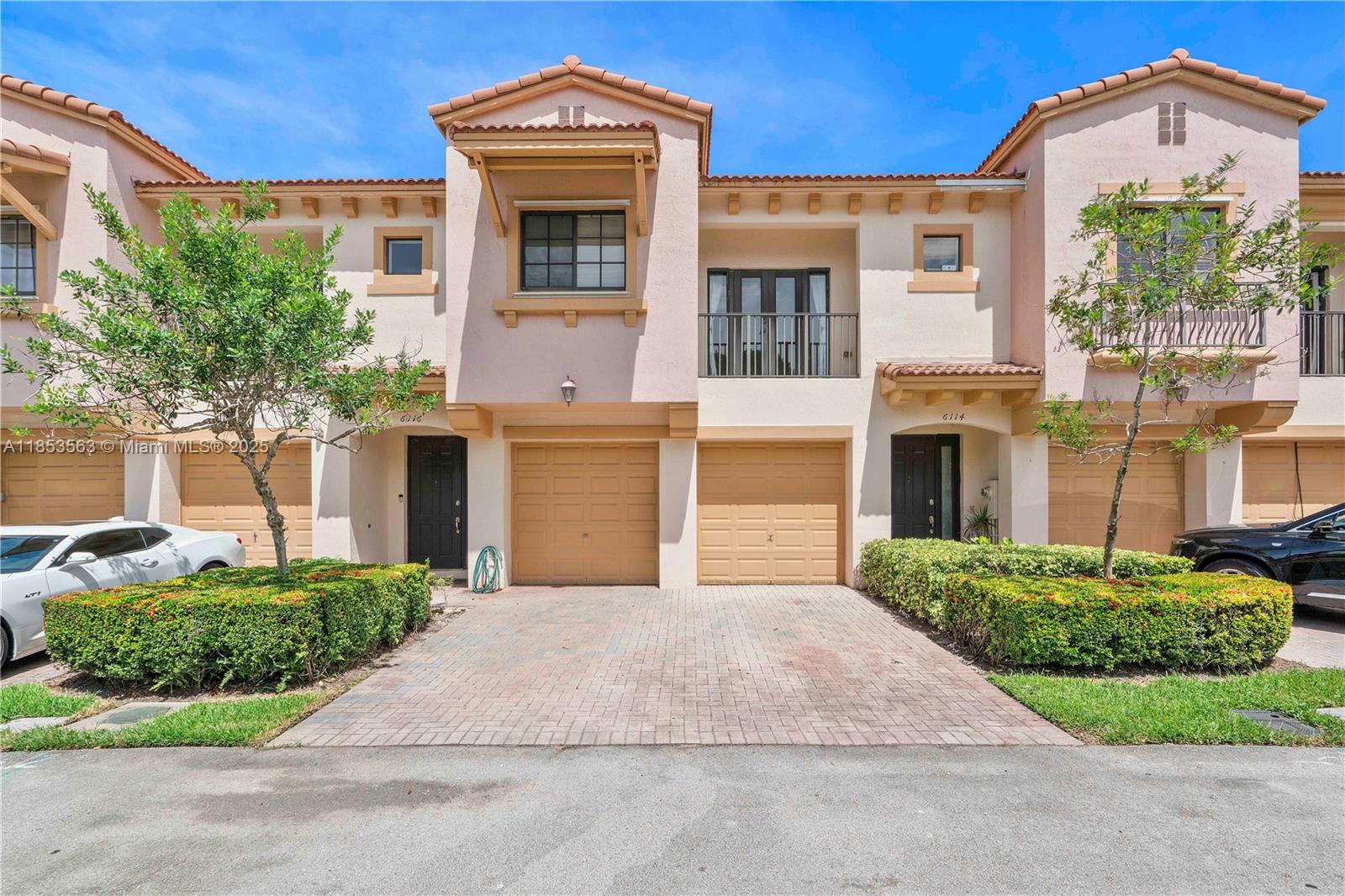 GRAND CYPRESS REPLAT - Residential
