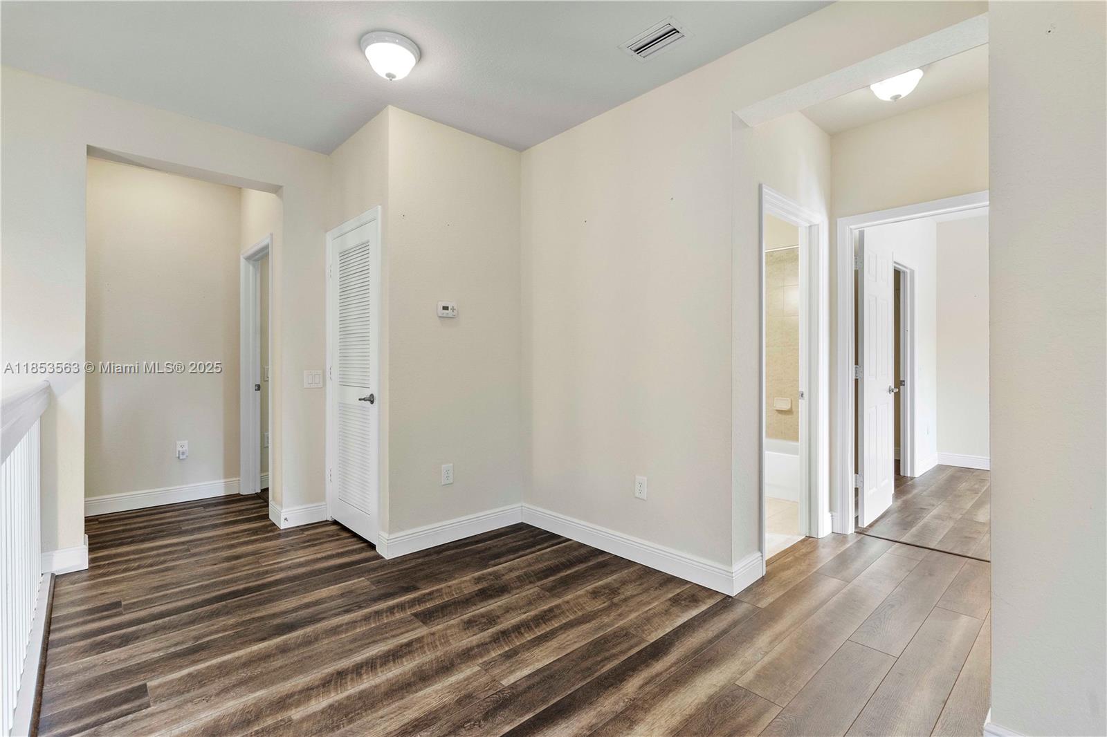 GRAND CYPRESS REPLAT - Residential