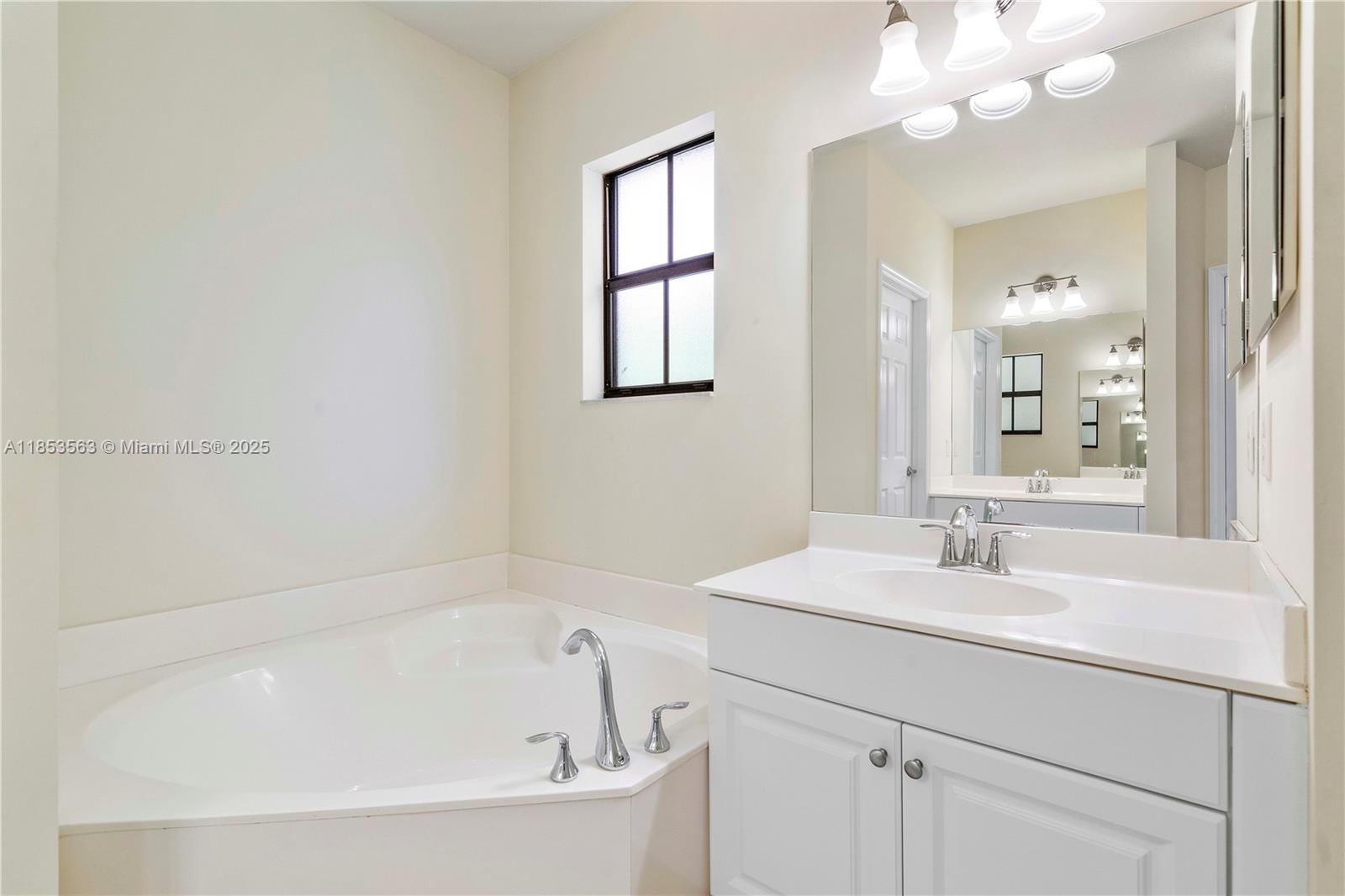 GRAND CYPRESS REPLAT - Residential