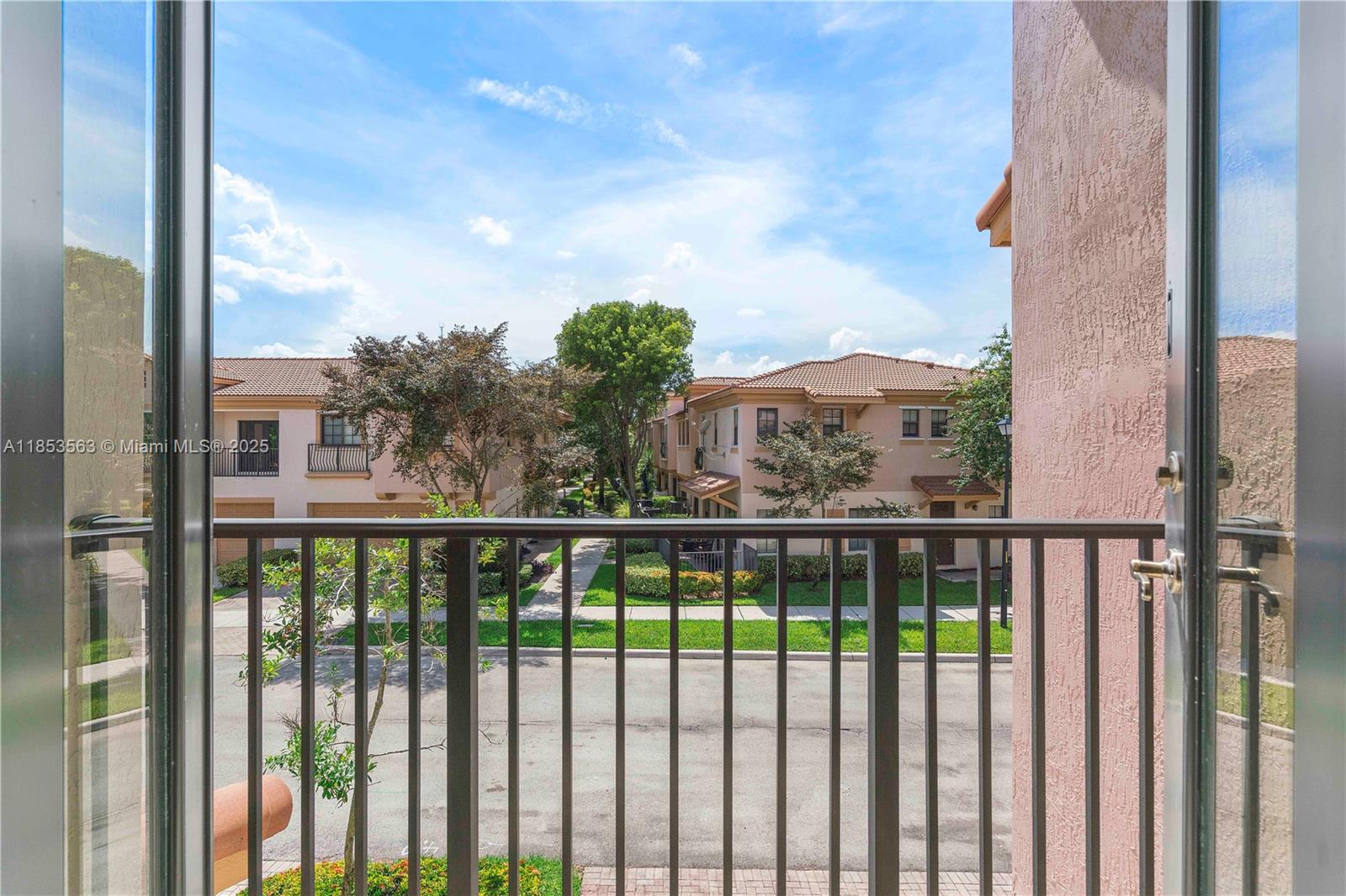 GRAND CYPRESS REPLAT - Residential