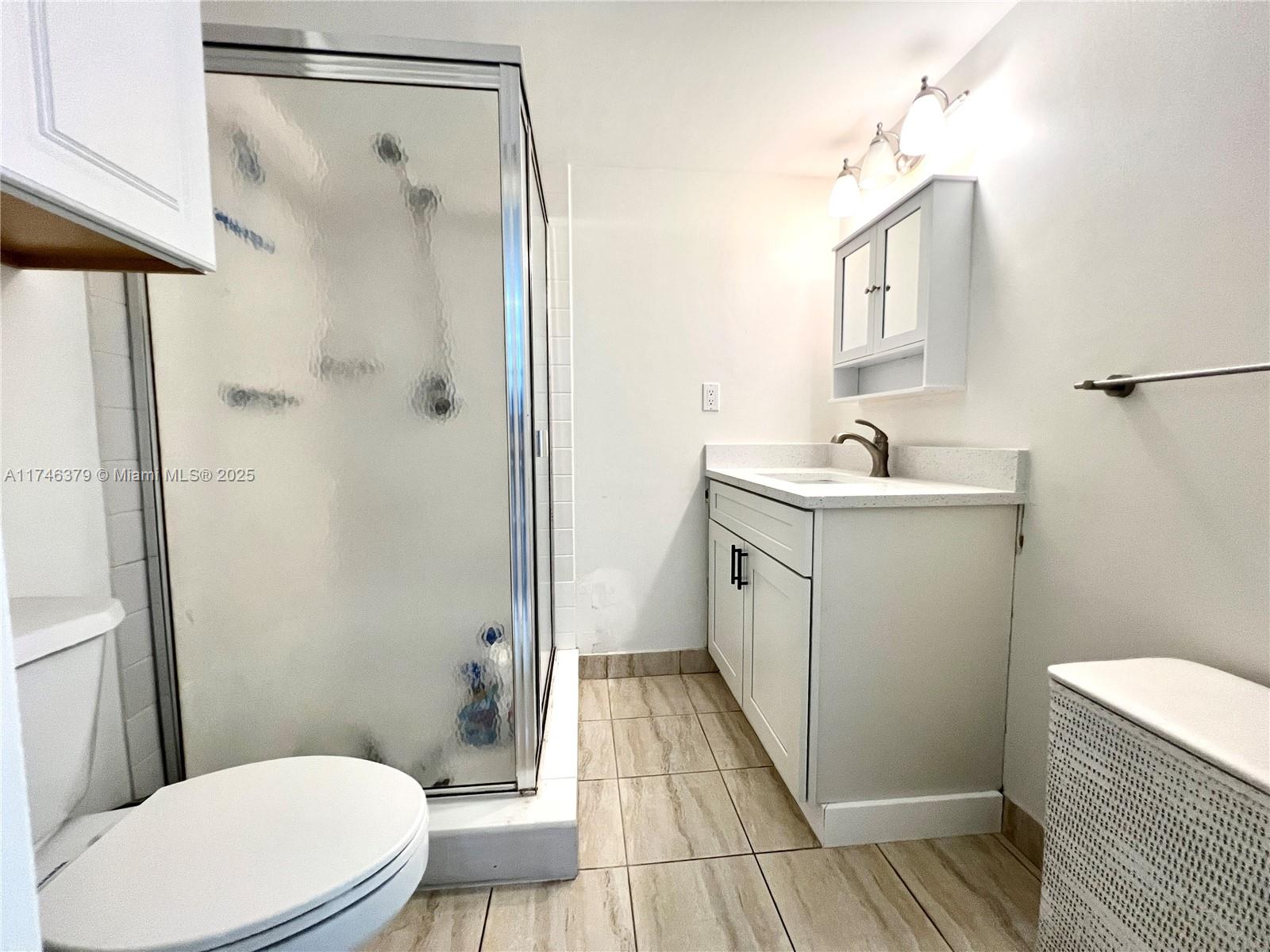 LE FRONTENAC CONDO - Residential Lease