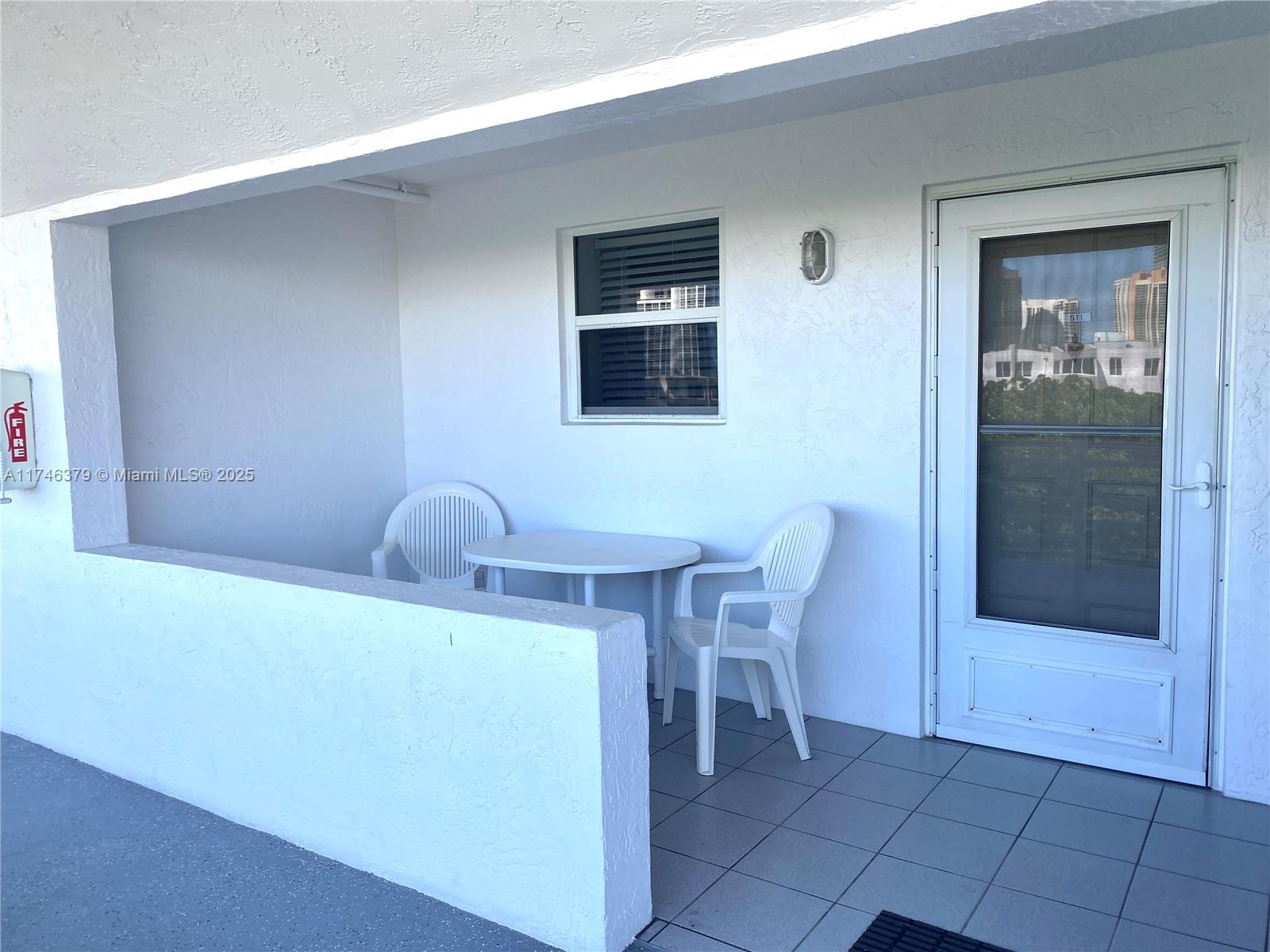LE FRONTENAC CONDO - Residential Lease