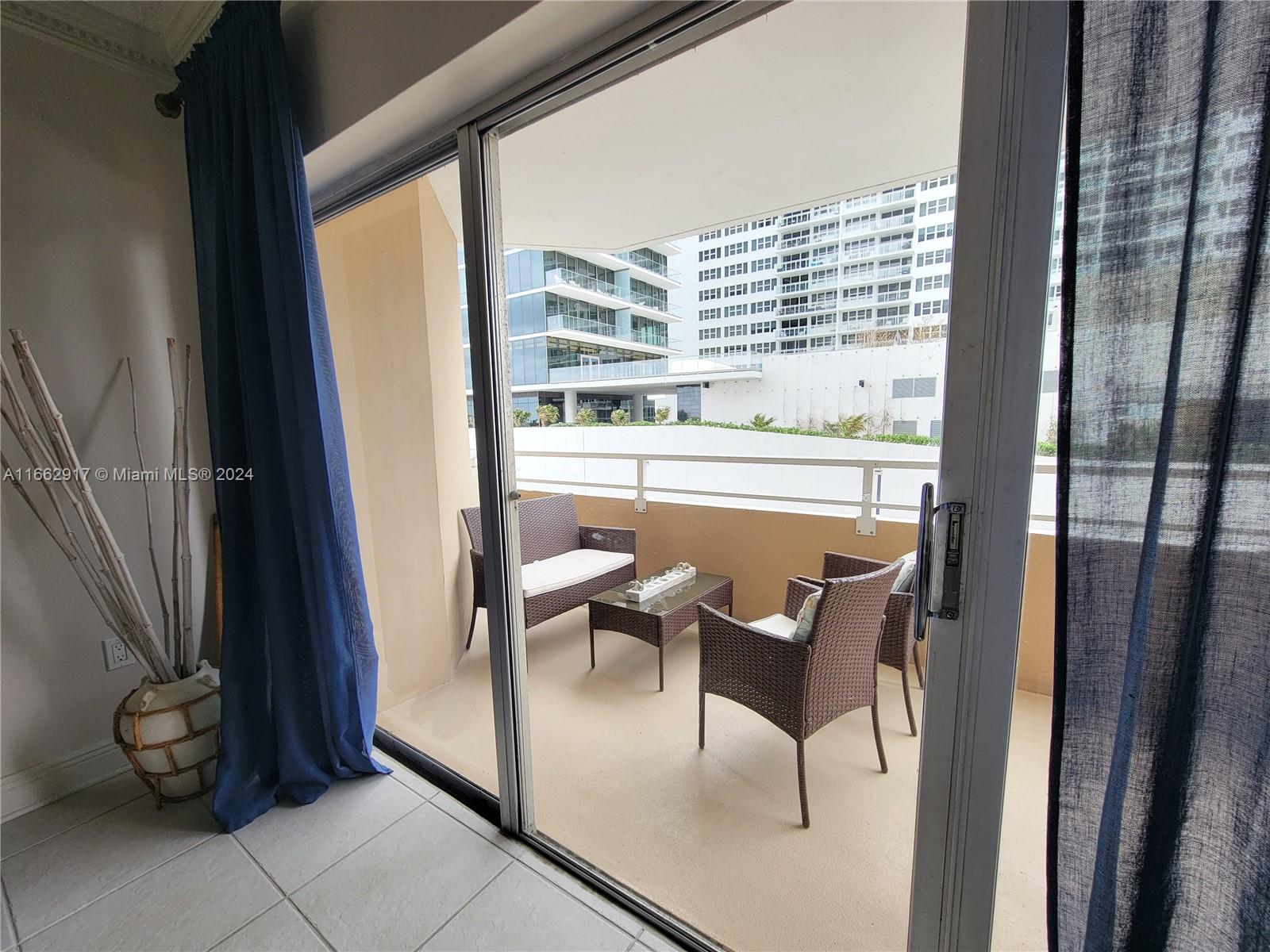 The Hemispheres - Residential