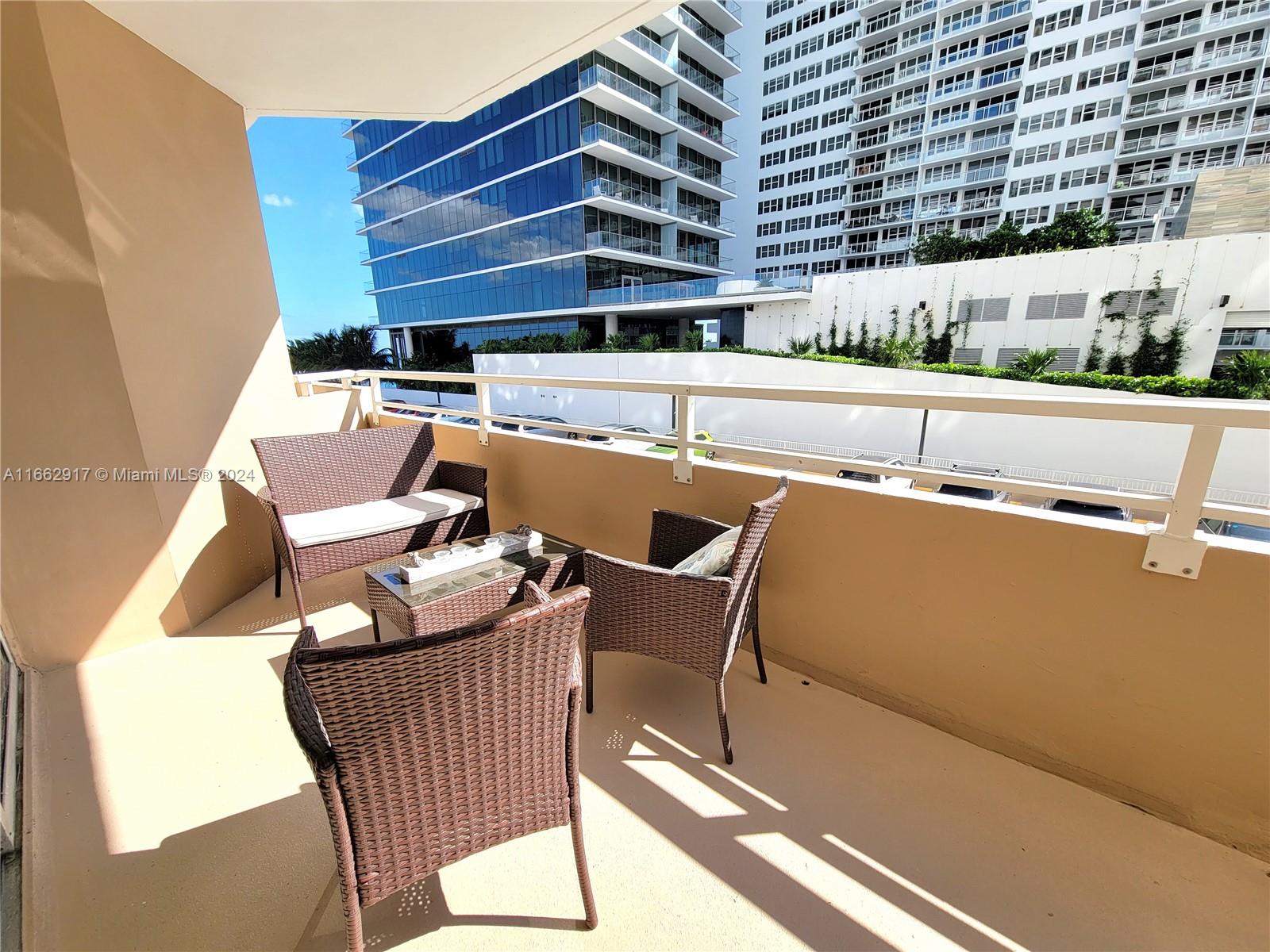 The Hemispheres - Residential