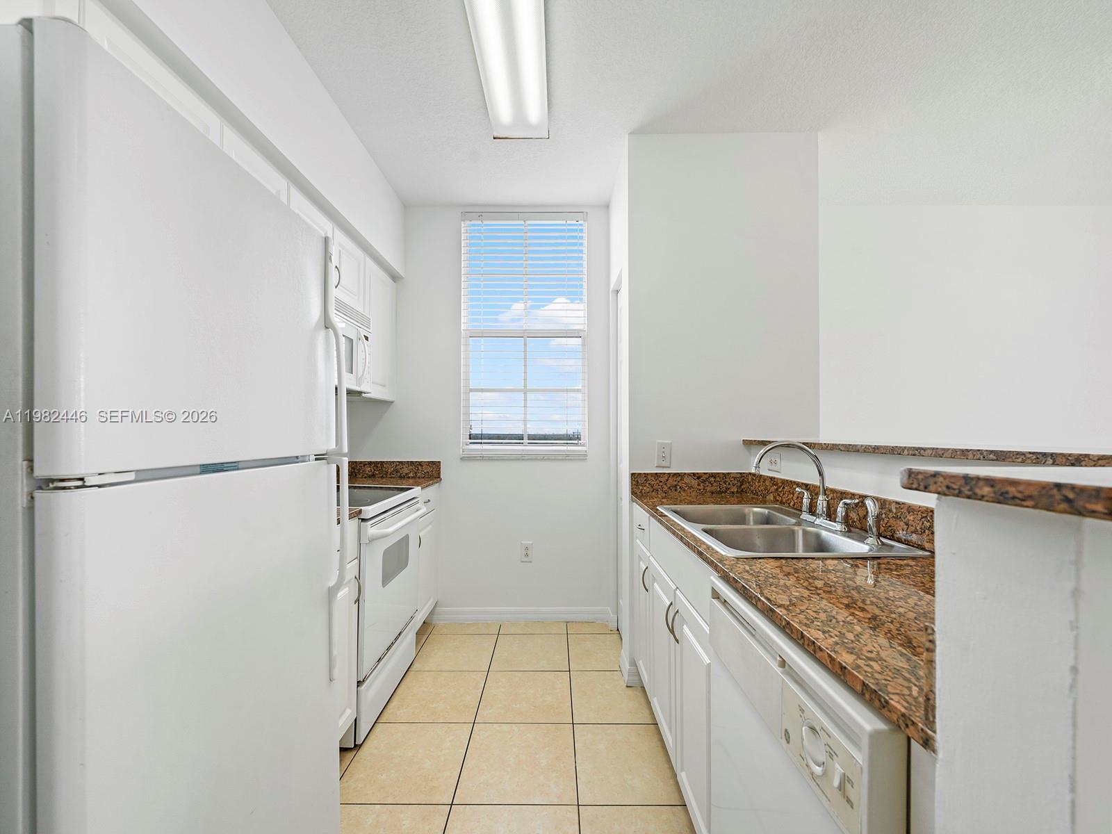 LEJEUNE PLAZA CONDO - Residential Lease