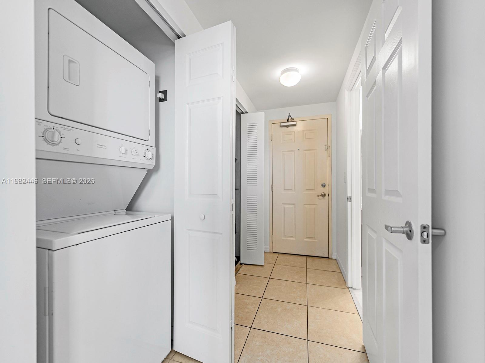 LEJEUNE PLAZA CONDO - Residential Lease