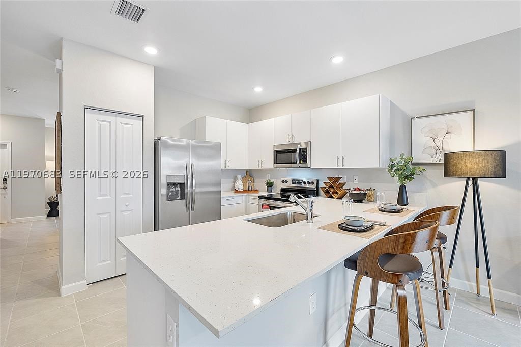 Cedar Pointe - Residential