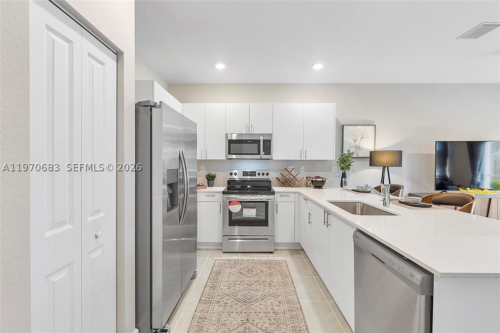 Cedar Pointe - Residential